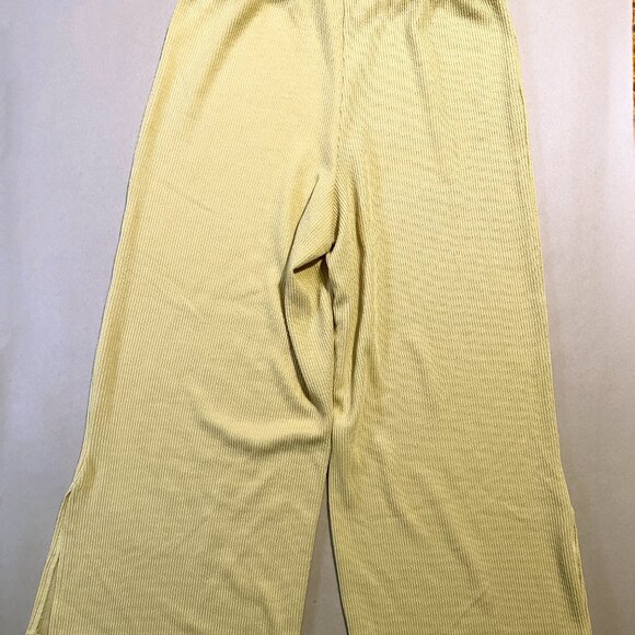 NWT ASOS Wide Leg Ribbed Yellow Pants with Buckled Belt - Size 8 - Picture 6 of 8